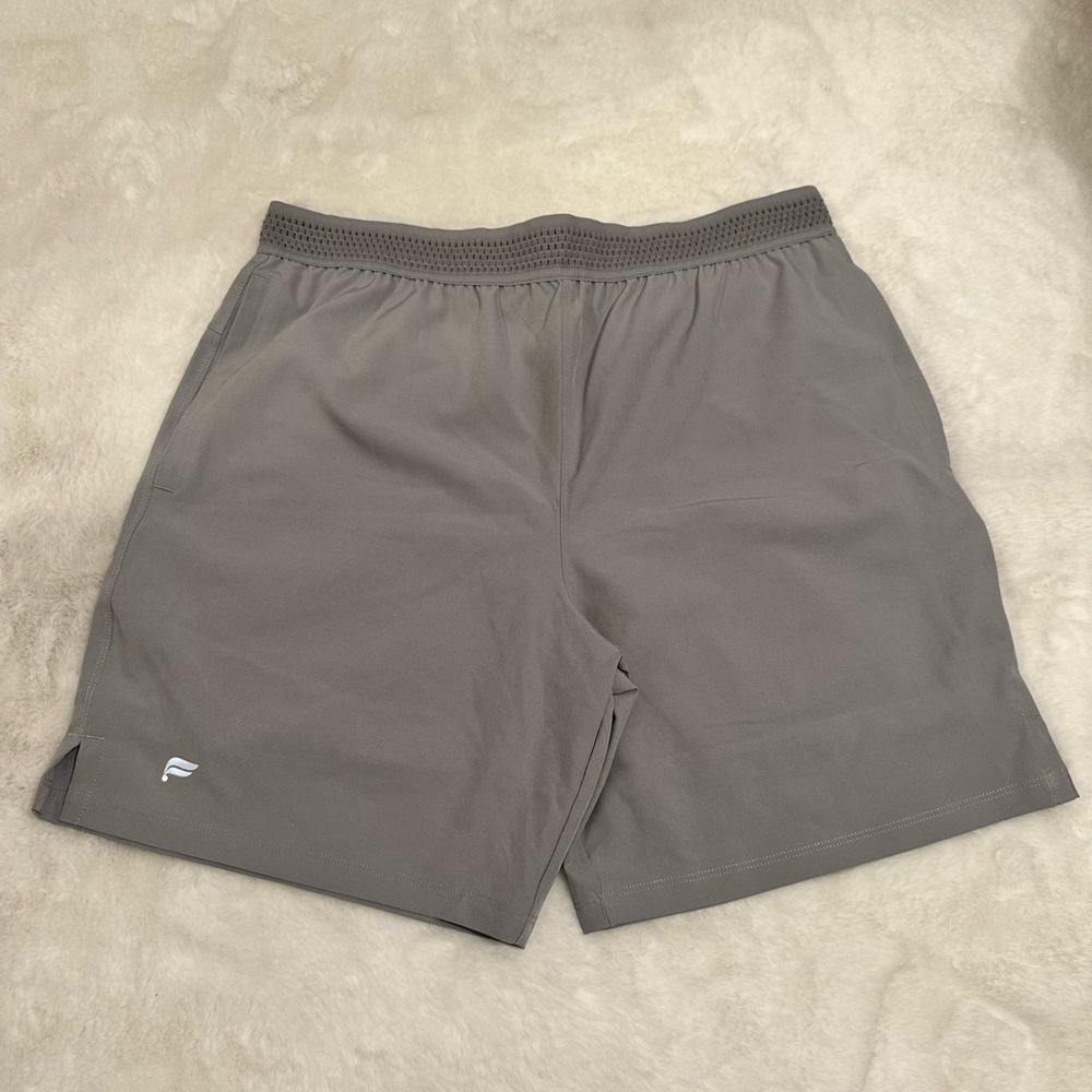 Fabletics Men's The Fundamental Short, Running, Training, Gym, Yoga, Athletic